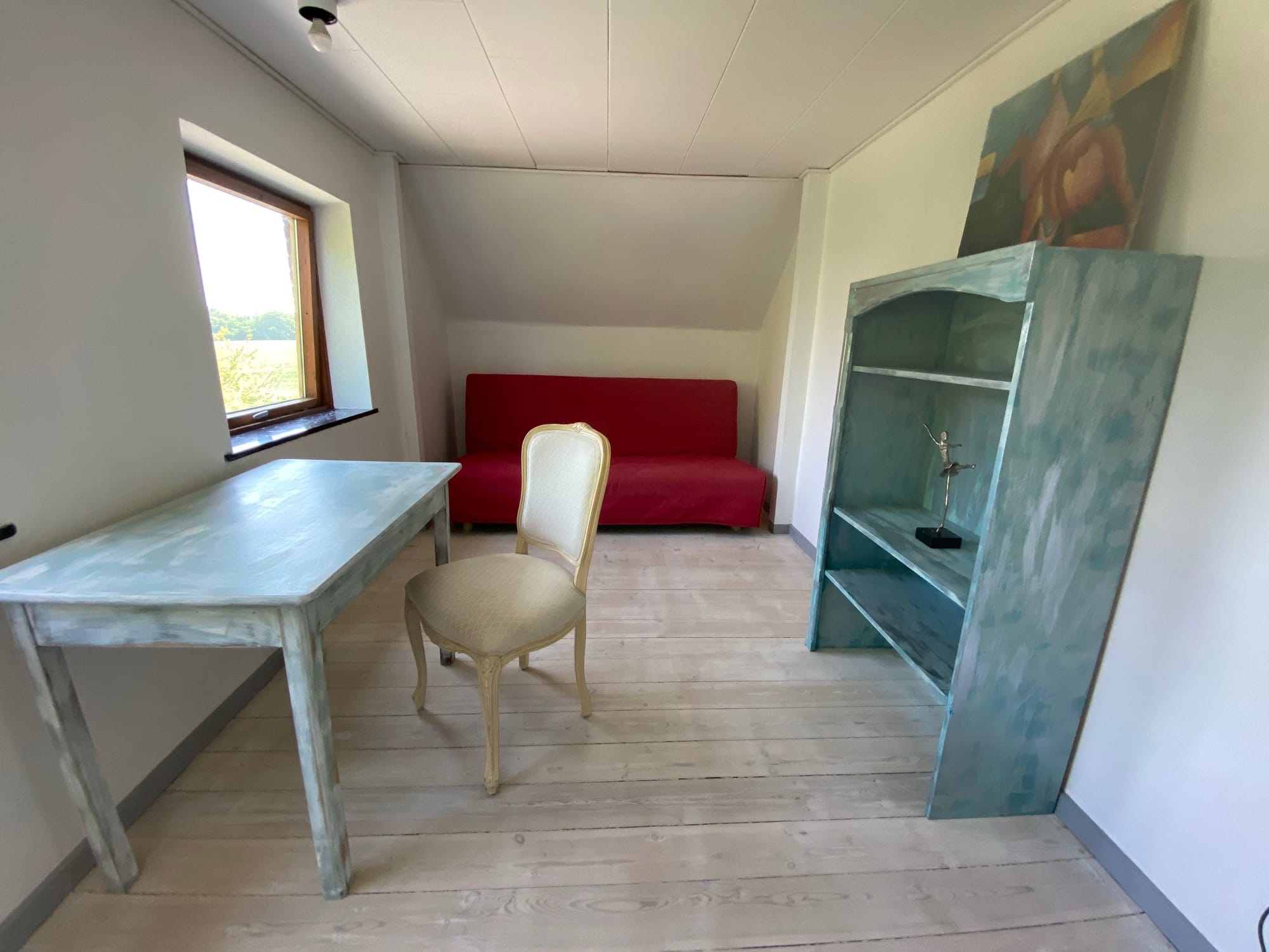 Zweites Schlafzimmer im Obergeschoss
